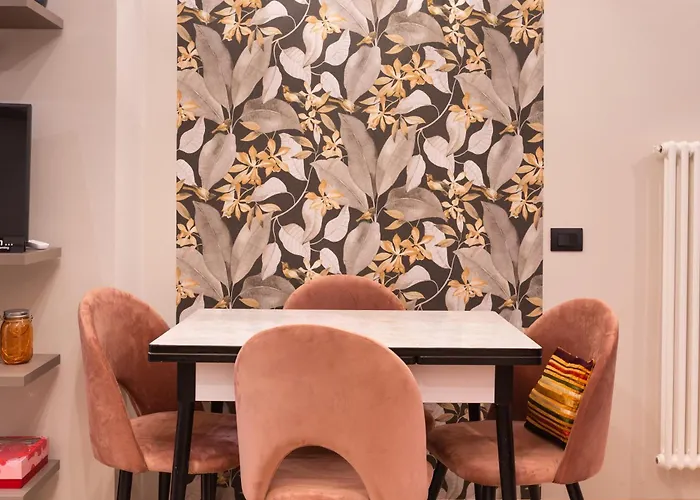 Guesthost - San Giovanni Comfy * 로마