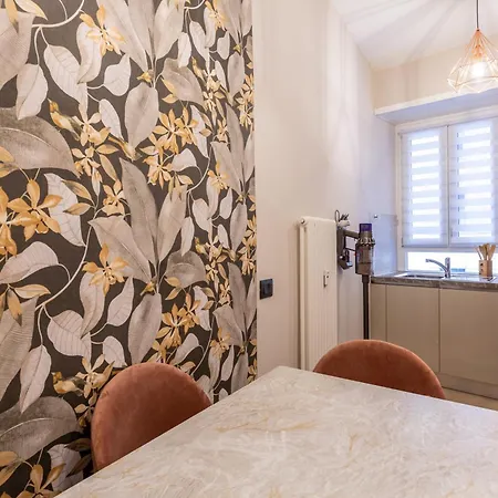 Guesthost - San Giovanni Comfy *